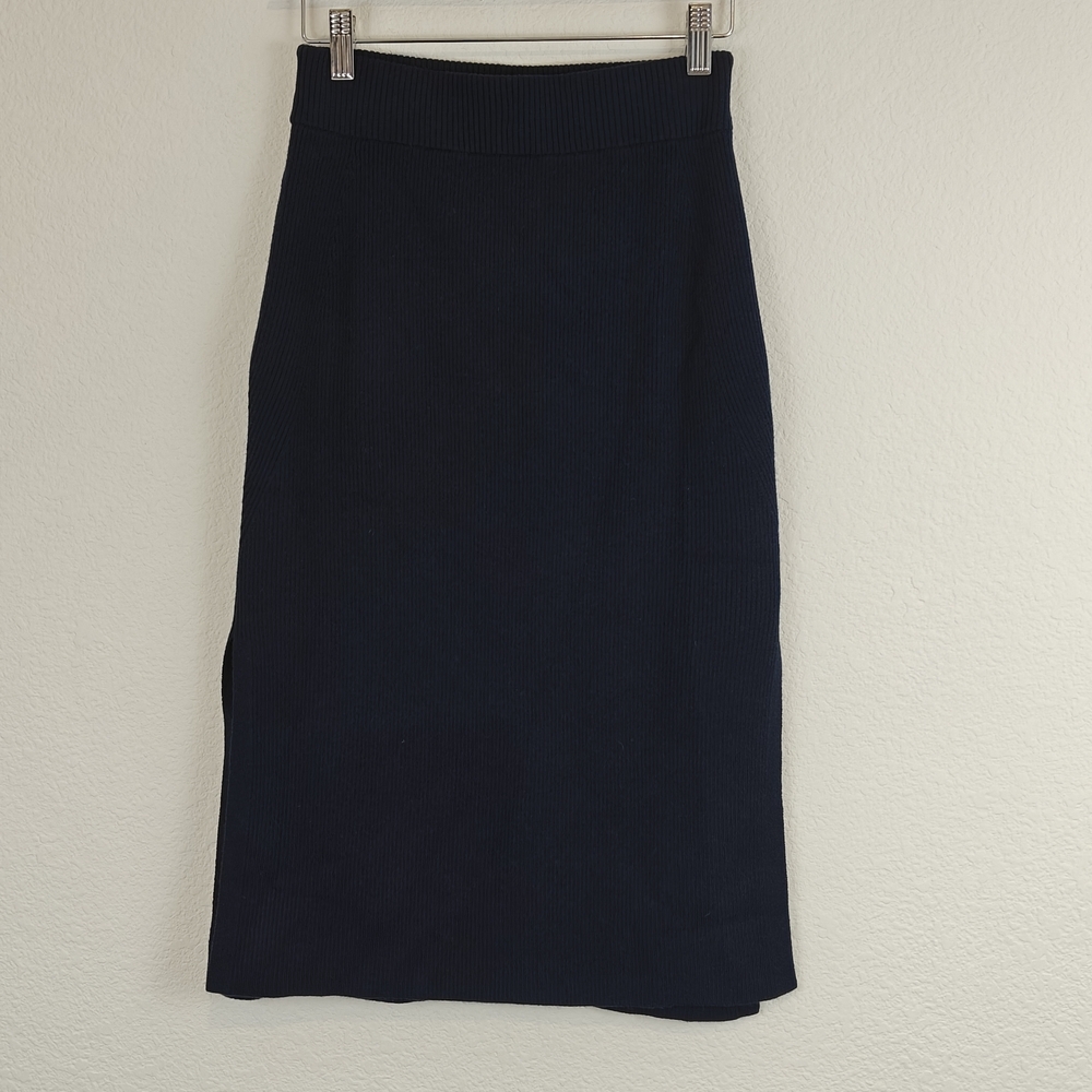 AYR Navy Ribbed Tank and Midi Skirt Set - Picture 11 of 16
